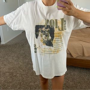 Vintage lion tee
